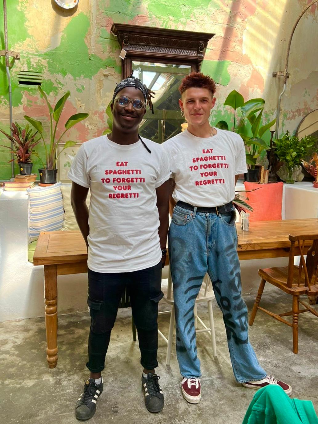 White T-shirts (unisex)